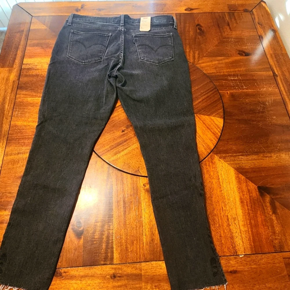 Levi's 711 Skinny Ankle Women's Black Jeans - Picture 7 of 10